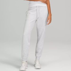 Lululemon scuba high rise joggers - size 4